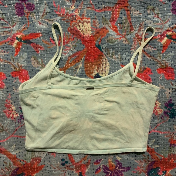 Element Cropped Tank - Picture 2 of 3